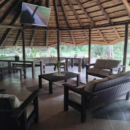 Country Rose Hotell Hluhluwe Eksteriør bilde